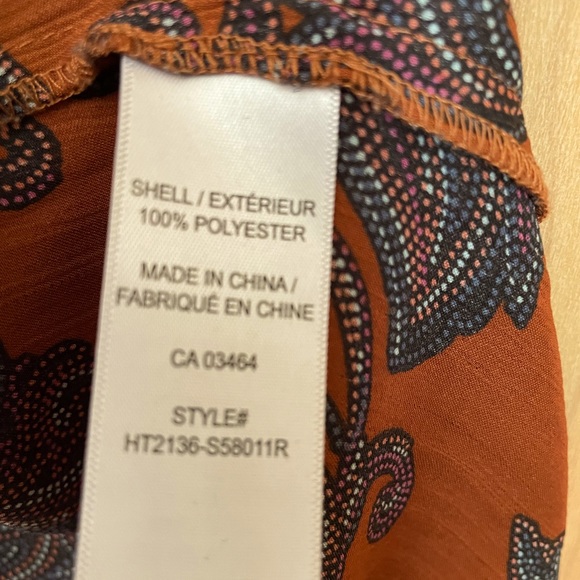 Sleeveless A-line cross silk blouse - Picture 3 of 5